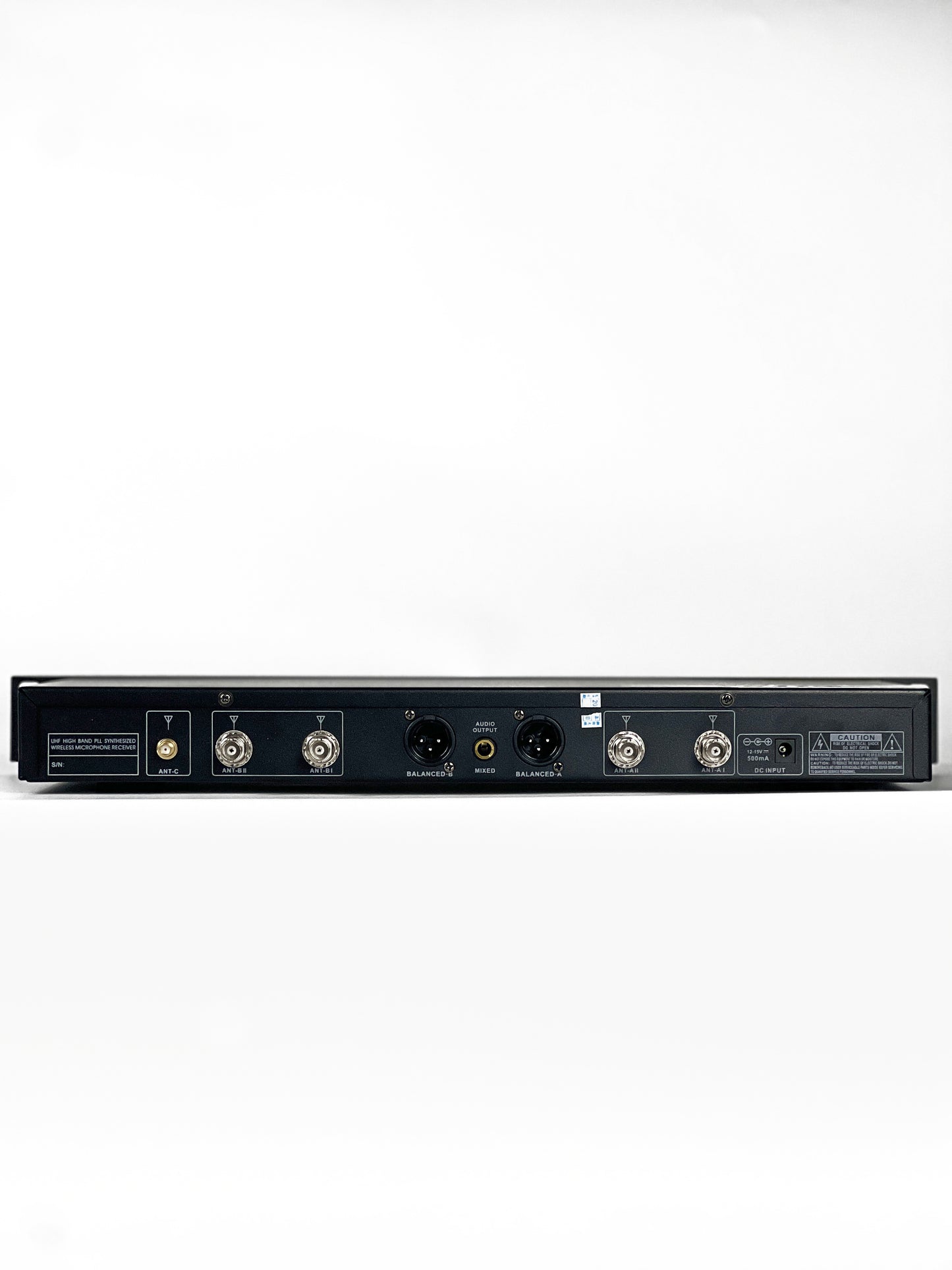All-auto Smart Wireless Microphone System A600 Covering a range of 500 meter /1640 ft One Receiver+ two Mics Optional Stacking up to 8 sets w/ 16mics